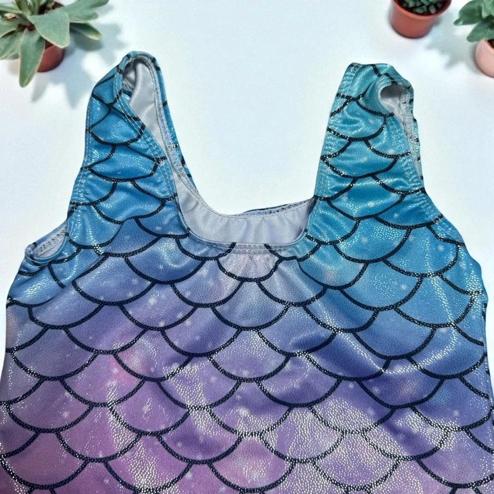 CS (Child's Small size 5/6) tank style leotard